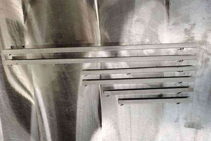 货架背压条冷弯成品